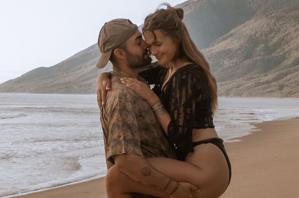 Millionaire man with sugar baby
